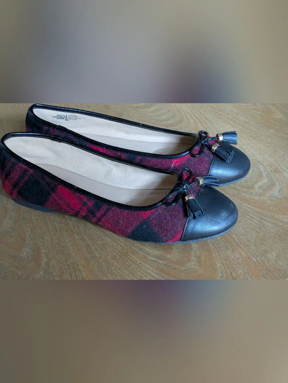 New Talbots Plaid Tassel Ballet Flats in Red and Black Size 6